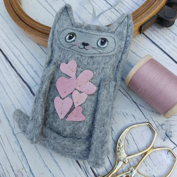 Love Cat- felt cat decoration.