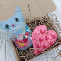 Quirky Blue cat and felt heart