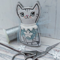 Snow flake kitty - cute winter decor