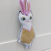 Lola the showcat - fun hanging decoration