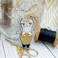 Meowdonna - fun cat ornament